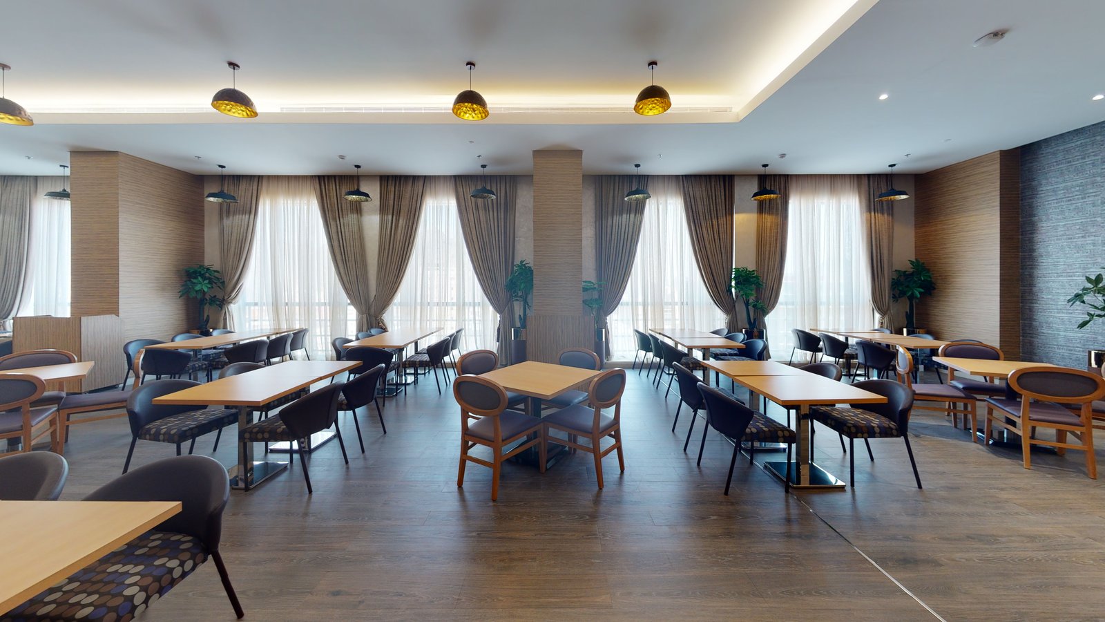 Dining spaces at Novotel Makkah Thakher City, captured in a Matterport 3D virtual tour